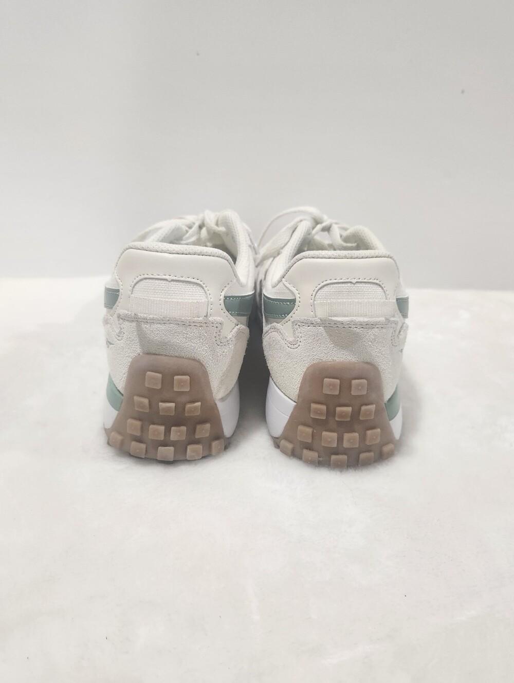 Reebok Drive Leather Suede Ortholite Chalk Green Sneaker Shoes Womens 10 - Picture 8 of 13